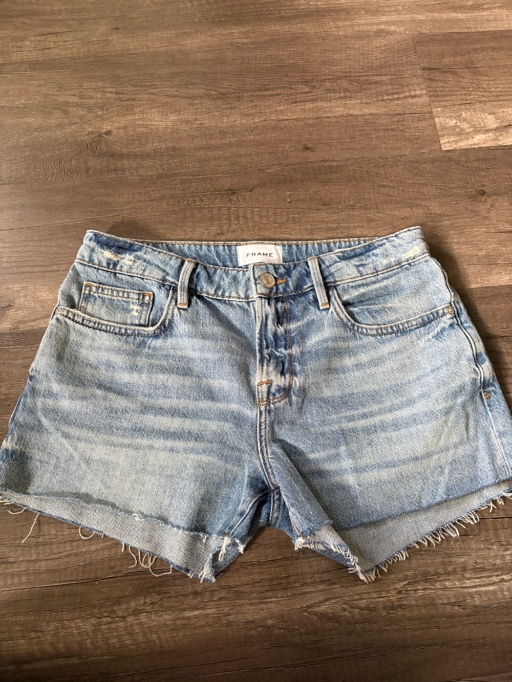 Frame Denim Short Le Grand Garçon Raw